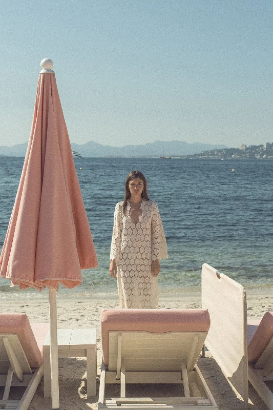 Sleeveless cover ups for maximum sun exposure controlArelis Cosmos Flower Lace Caftan Sleeveless cover ups for maximum sun exposure controlArelis Cosmos Flower Lace Caftan