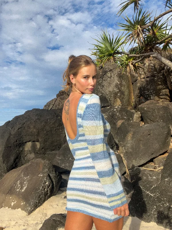Metallic - thread cover ups for a sparkly beachside eventOceanic Beach Dress