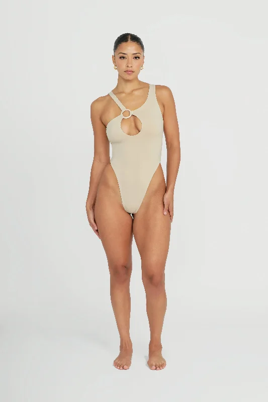 Lux One Piece - Coconut